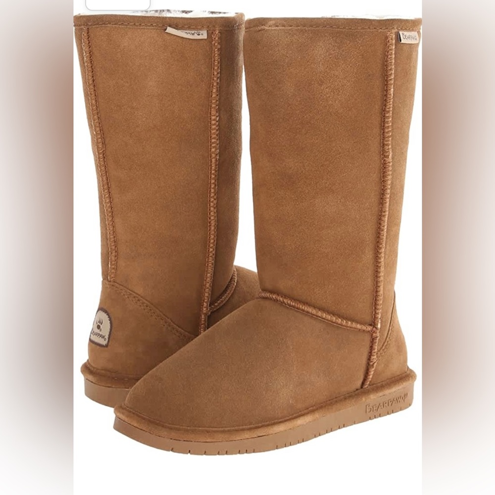 Bearpaw tall fuzzy boots